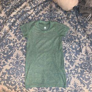 Lululemon shirt